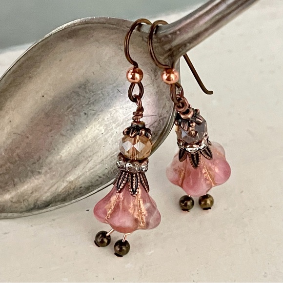 ARTISAN Earrings “Peony Pink” - Dangles - Picture 2 of 10